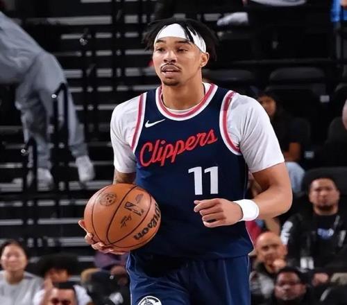 澳美运动员,荣获单板滑,型场地技巧,米兰体育官网,米兰体育直播,体育赛事直播,足球直播