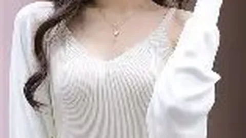 “底线失守炒CP、恶意踩踏运动员与教练！多起体育“饭圈”违规账号受惩”